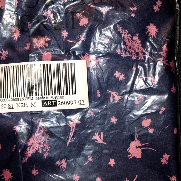 NEW VS Satin Ombré Sleep Lounge Shorts Medium - Picture 6 of 6